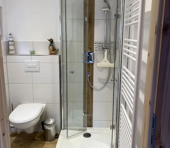 Casa vacanze Holzhaus Mit Direktem Wasserzugang In Berlin-koepenick