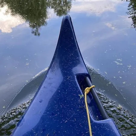 Holzhaus Mit Direktem Wasserzugang In Berlin-koepenick 펜션